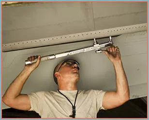 Golden Garage Door Service Los Angeles, CA 323-538-0470 Golden Garage Door Service Los Angeles, CA 323-538-0470 - 10-install-cont